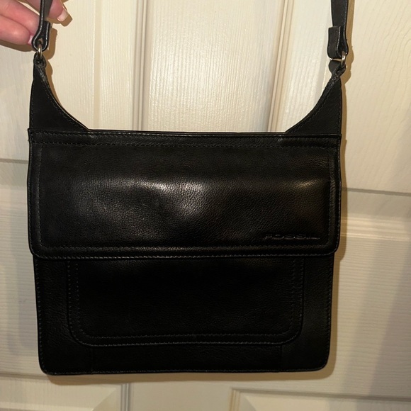 Fossil Vintage Sleek Double sided flap Black Leather Crossbody Bag - Picture 2 of 13